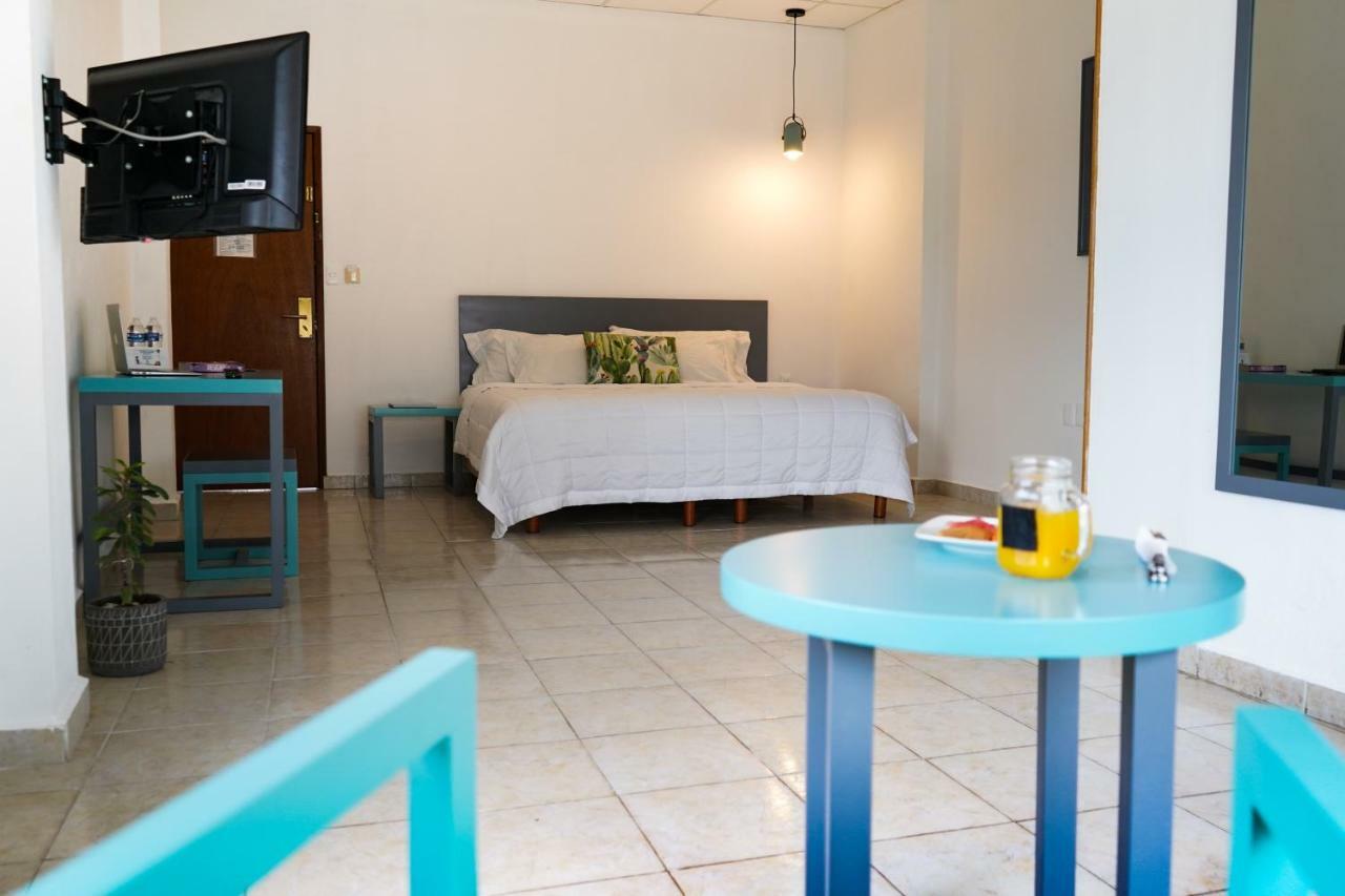 Hotel & Suites Arges - Centro Chetumal Exterior photo