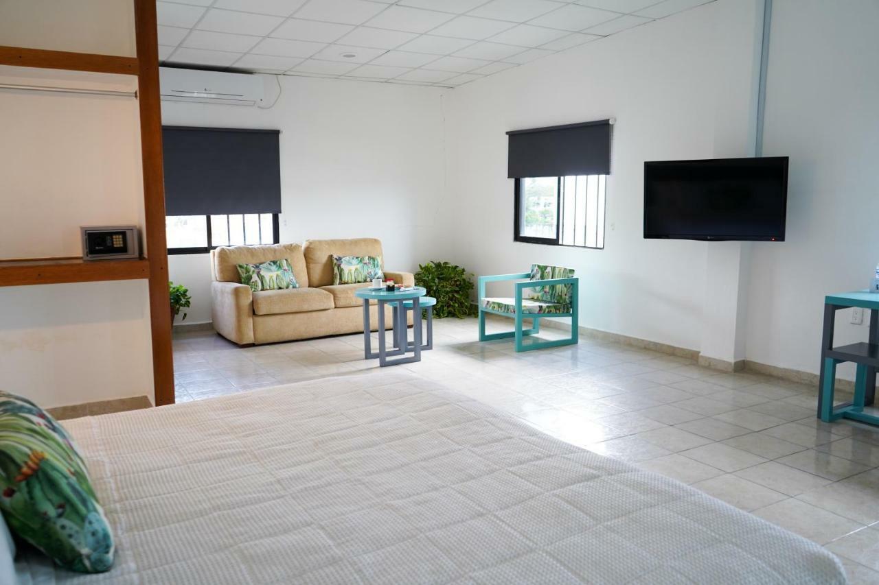 Hotel & Suites Arges - Centro Chetumal Exterior photo