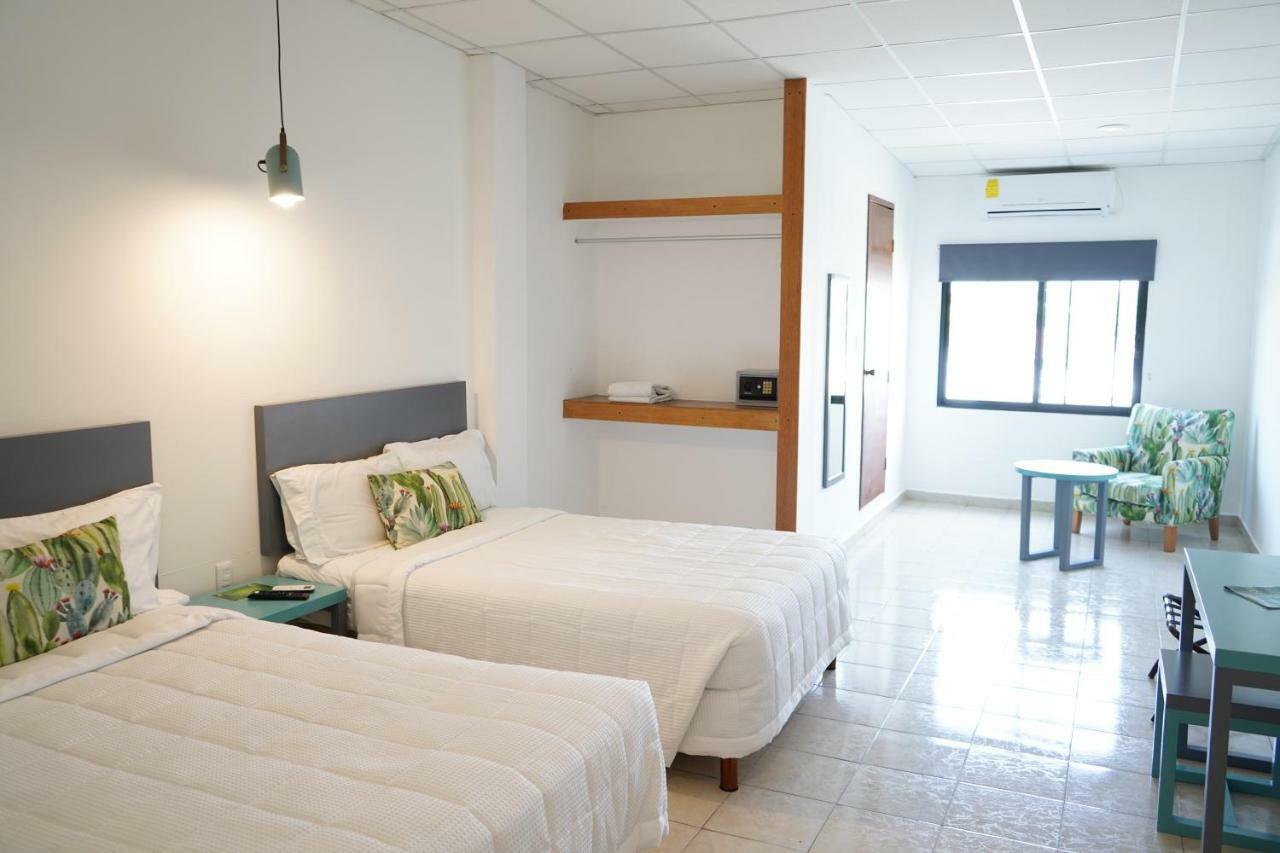 Hotel & Suites Arges - Centro Chetumal Exterior photo